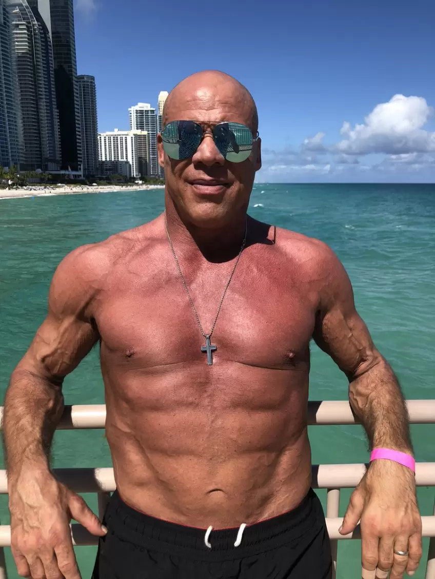 Kurt Angle shows off impressive physical form on social media