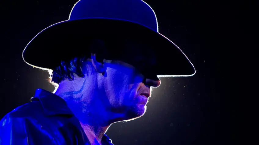 WWE Hall of Famer sends warning after WWE Legend Walkout from show
