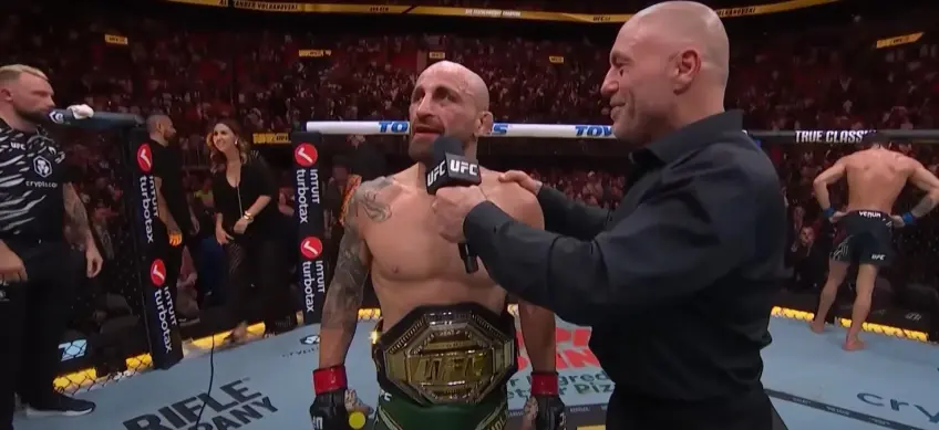 Alexander Volkanovski Predicts Charles Oliveira vs Ilia Topuria: "Early knockout” 